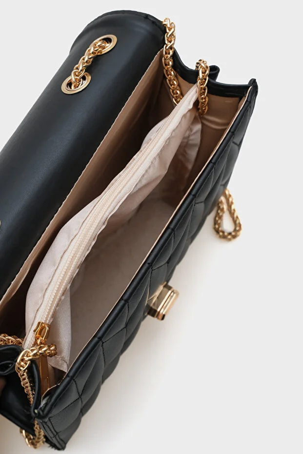 Chic Tan Quilted Women's Shoulder Bag