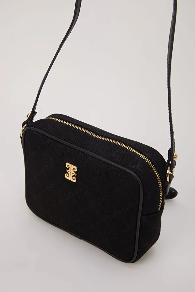 Trendy Black Canvas Women’s Shoulder Bag with Chain Detail